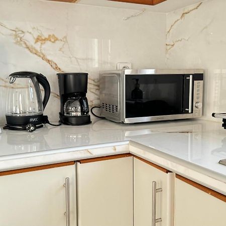 Sunny Apartment For Couples & Friends In Centre Kandiye Dış mekan fotoğraf